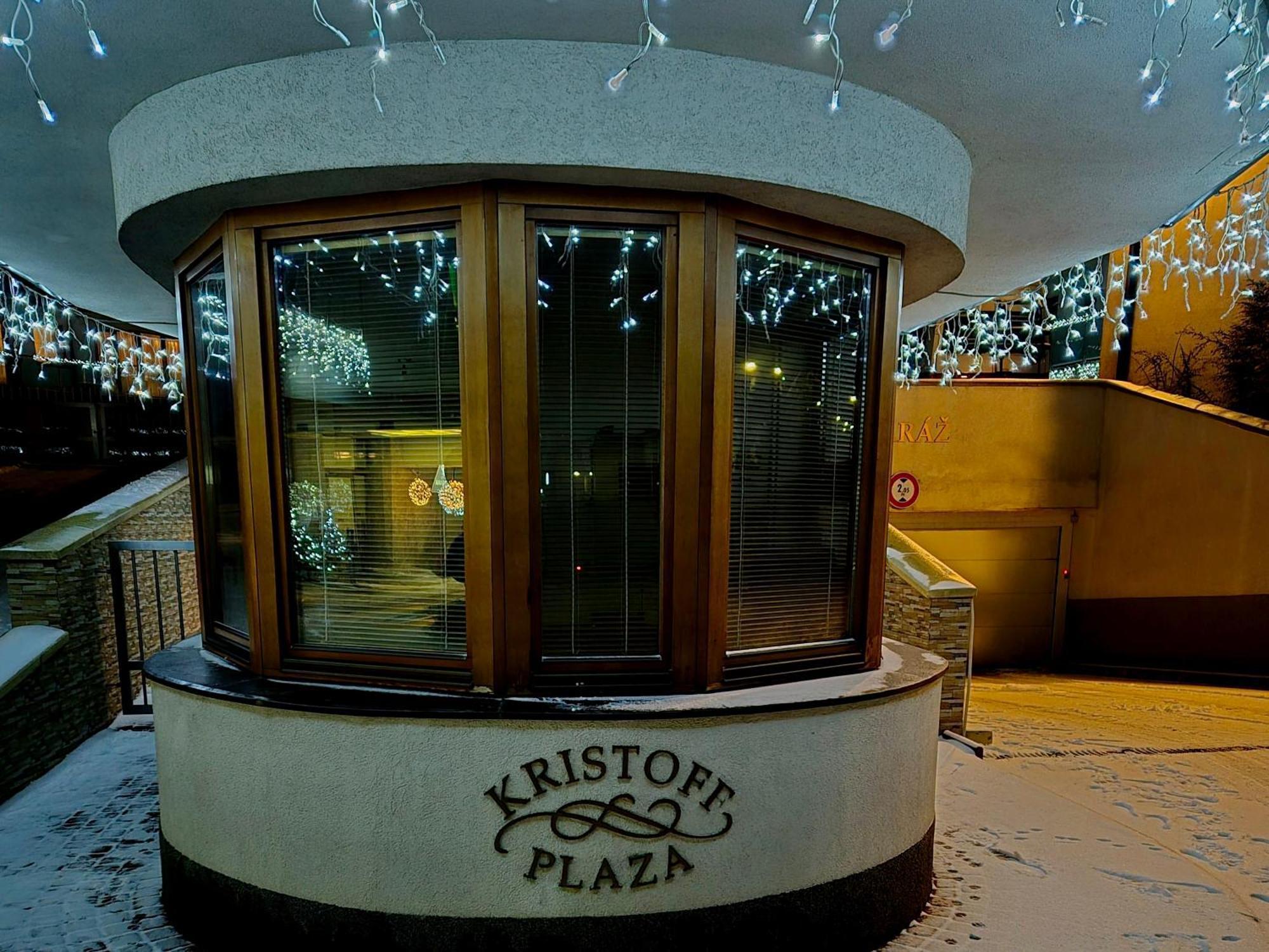 Kristoff Plaza Trencianske Teplice Aparthotel Trencin Ngoại thất bức ảnh